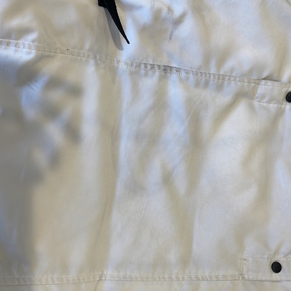 Canada goose size small. - Picture 7 of 9